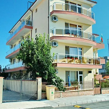 Petrovi 게스트하우스
